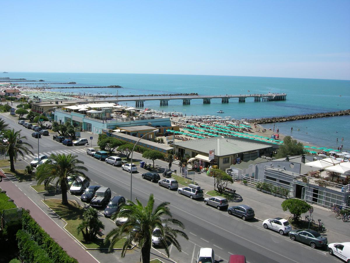 Hotel Michela Marina di Massa Exteriér fotografie